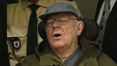 Oh! Oh!
(recorded applause) - The Accountant of Auschwitz