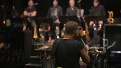 ♪ Oh, oh ♪ - Road Diary: Bruce Springsteen and The E Street Band