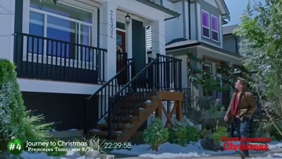- Oh!
- Oh! Sorry. Excuse me… - Bringing Christmas Home