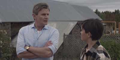 Oh, oh, wait, no, it should be
just us. That was the point. - Under the Vines