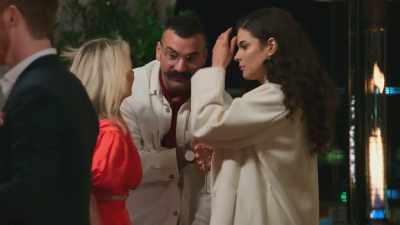 -Oh, OK.
-Yep. - Love Triangle