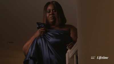 - Oh, okay, you can just leave
them on the table. - Single Black Female