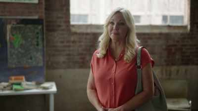 Oh, okay. Please, sit. - Don't Sweat the Small Stuff: The Kristine Carlson Story