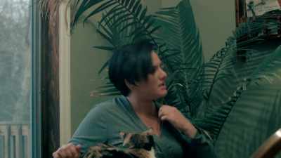 - Oh, okay. - Betsy