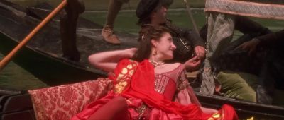 Oh Olivia - Dangerous Beauty