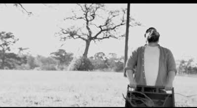 ♪ Oh, and one day, Nellie left ♪ - The Lonely Man with the Ghost Machine