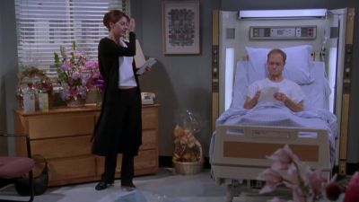 Oh, this one's from your mom. - Frasier
