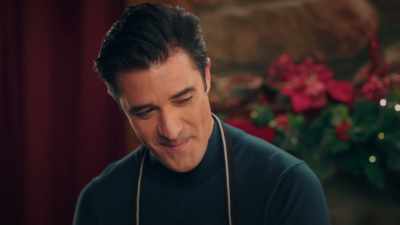 Oh, ooh, hold on
eggies, - A Taste of Christmas