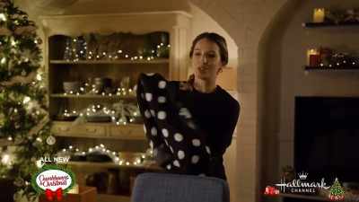 Oh, our date.
I forgot. I'm so sorry. - Heart of the Holidays