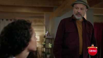 Oh, my parents,
well, they started me on lessons - Under the Christmas Tree