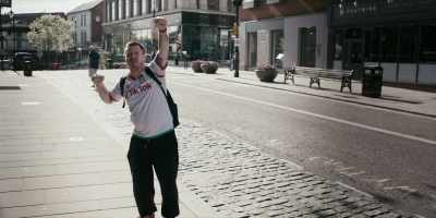 Oh, parky,
do you know what he's worth - Welcome to Wrexham
