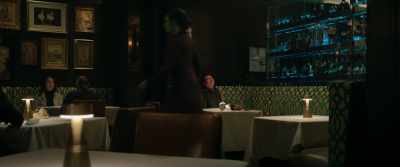 - Oh!
- (PATRONS GASPING) - She-Hulk: Attorney at Law