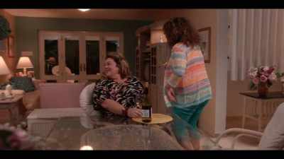 - Oh, pero, look at this. - Gordita Chronicles
