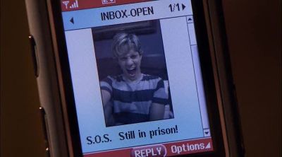 Oh, my phone. - Gossip Girl