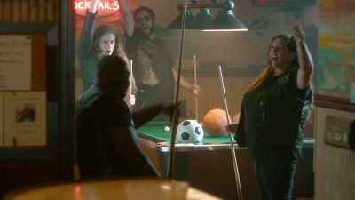 Oh, play nice, boys. - Three Busy Debras