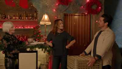 Oh, please
call me Sandy. - Christmas Stars