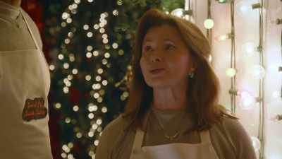 Oh, please. Everybody knows
that she is sweet on you. - Make or Bake Christmas