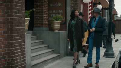 - Oh, please. No, you're not. - Frankie Drake Mysteries