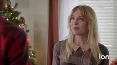 Oh, please.
That's pathetic. Bernard? - Dognapped: A Hound for the Holidays