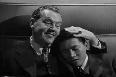 Oh, Pop, l-I feel silly. - Charlie Chan at Treasure Island