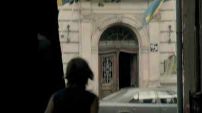 Oh, quick, here, here. - Wallander