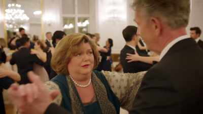 Oh, Reynolds. Thank you
so much for inviting me. - Love on the Danube: Royal Getaway