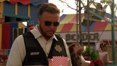 Oh, roller coaster wacko at 12:00. - CSI: Crime Scene Investigation