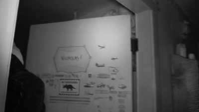 Oh, this room freaks me out. - The Holzer Files