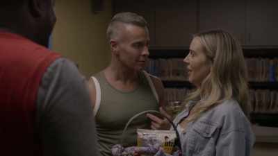 Oh, my roommate ran into Tara, - Frankie Meets Jack