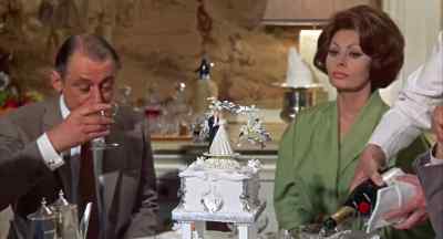 Oh! - A Countess from Hong Kong