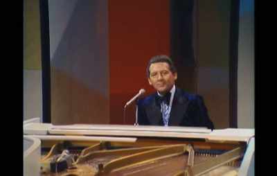 ♪ Oh! ♪ - Jerry Lee Lewis: Trouble in Mind