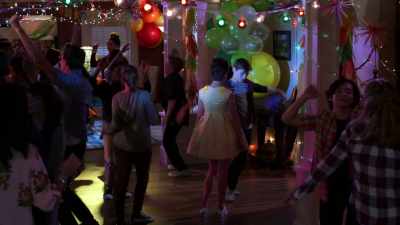 ♪ Oh ♪ - Andi Mack