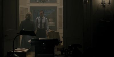 Oh. - The Crown