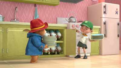 -Oh.
-[screams] - The Adventures of Paddington
