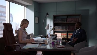 Oh, shit. - Suits
