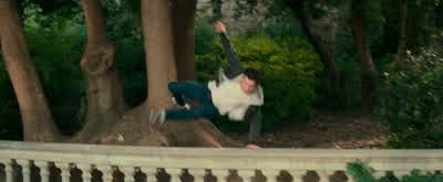 - Move! Out of the way! Move, move, move! Move! - Uncharted