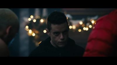 - Oh, shit. - Mr. Robot