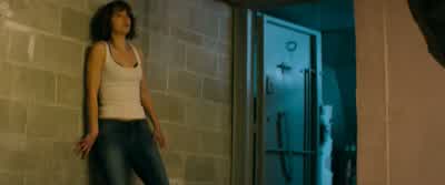 Oh, shit! - 10 Cloverfield Lane