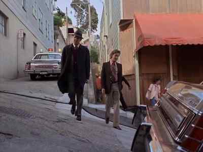 Oh, they shouldn't give
women this kind of work - The Streets of San Francisco
