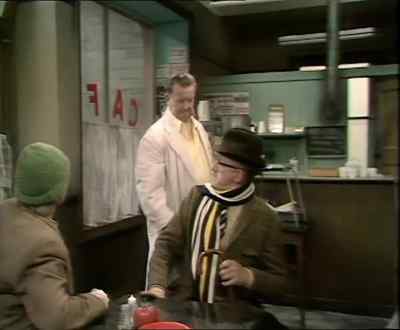 Oh, Sid, whilst you're down,
get us three teas. No, we're closed. - Last of the Summer Wine