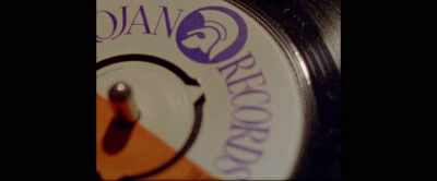 * Oh, sim. ♪ - Rudeboy: The Story of Trojan Records