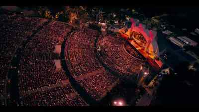 ♪ Oh, sithi uhm ingonyama ♪ - The Lion King at the Hollywood Bowl
