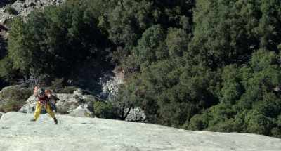 Oh, so slippery. - Free Solo