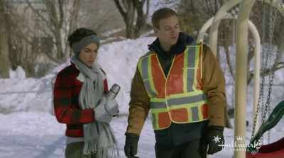 Oh, sorry.
Are you okay? - Amazing Winter Romance