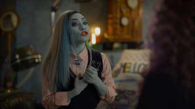 Oh, sorry, loose joints. - Monster High: The Movie
