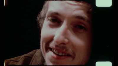 ♪ Oh, you sound so sweet ♪ - Bob Dylan: Odds and Ends