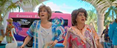 -Oh, my Star.
-Oh, my Barb. - Barb and Star Go to Vista Del Mar