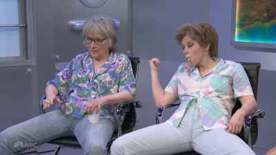 ‫Oh, you startled me, that's
‫all.
‫I thought I was alone. - SNL50: The Anniversary Special