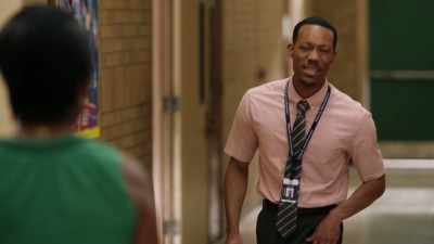 - Oh, sure, come on in. - Abbott Elementary
