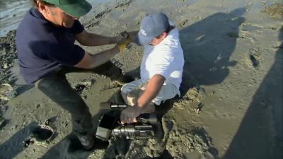 OH SURE I DON'T SEE WHAT COULD GO WRONG - Dirty Jobs